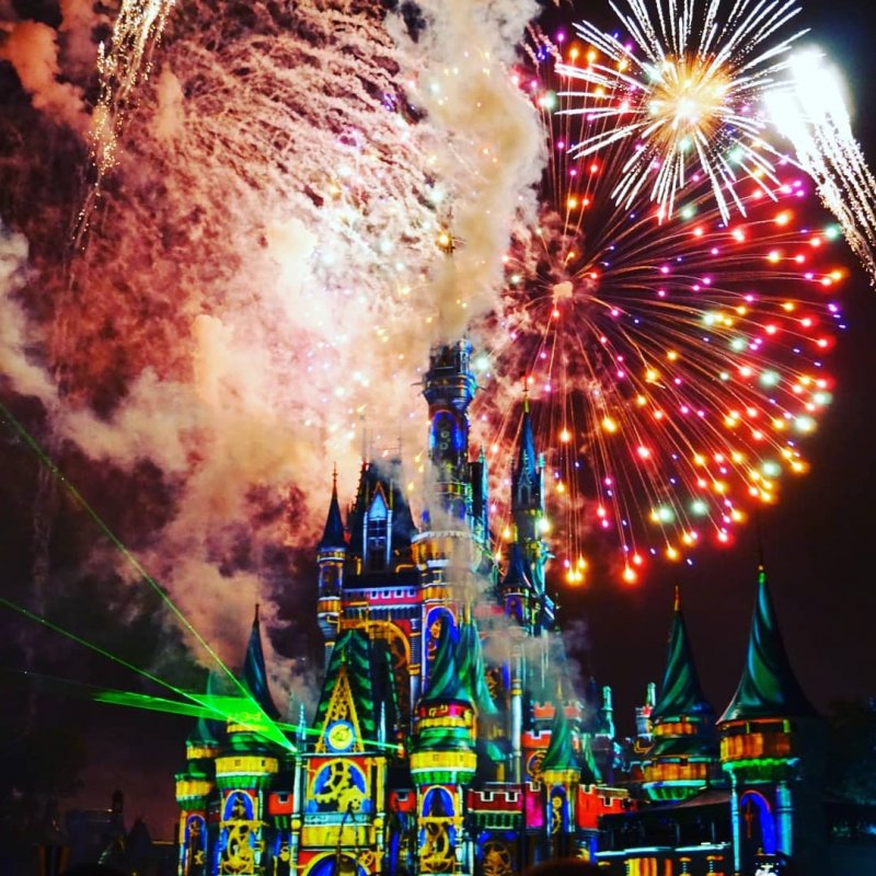 Behind the Scenes of a VIP Disney Tour Orlando, Florida Where Is Tara?